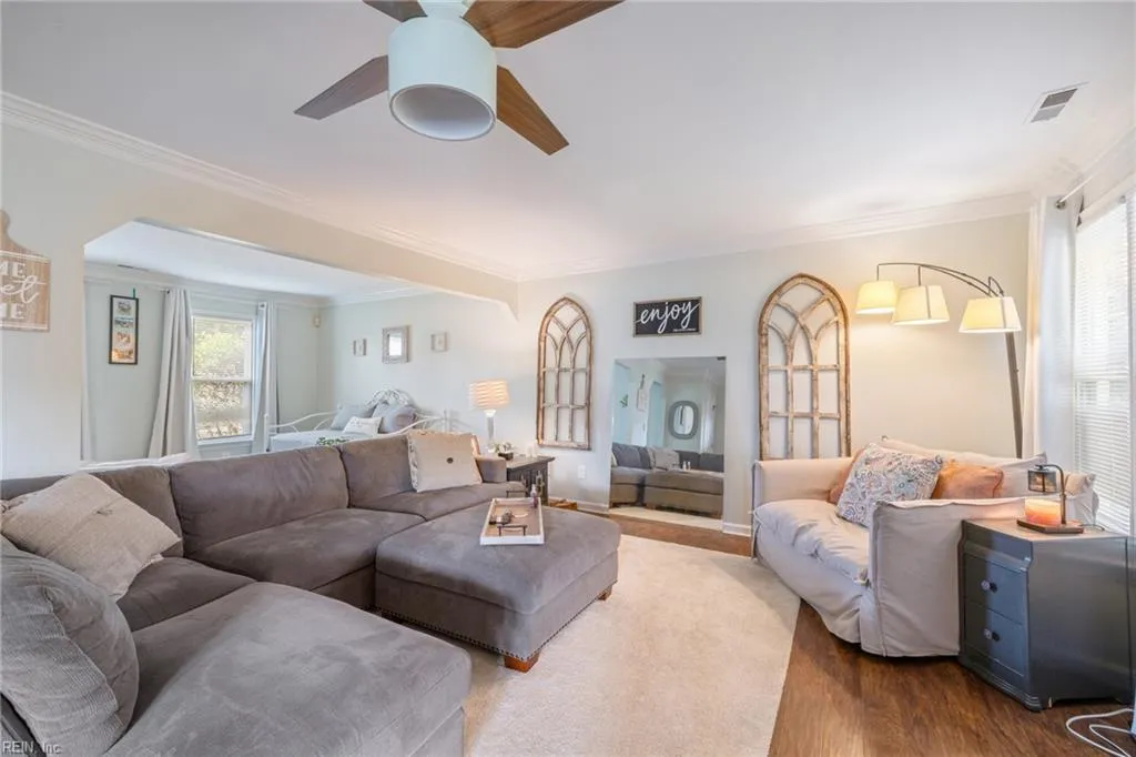 Virginia Beach, Virginia 23456, United States, 4 Bedrooms Bedrooms, ,3 BathroomsBathrooms,Residential,Pending,135026