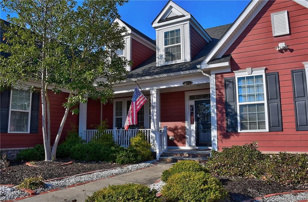 Photo of 1304 Thrasher Landing, Chesapeake, VA 23320 (MLS # 10616083)