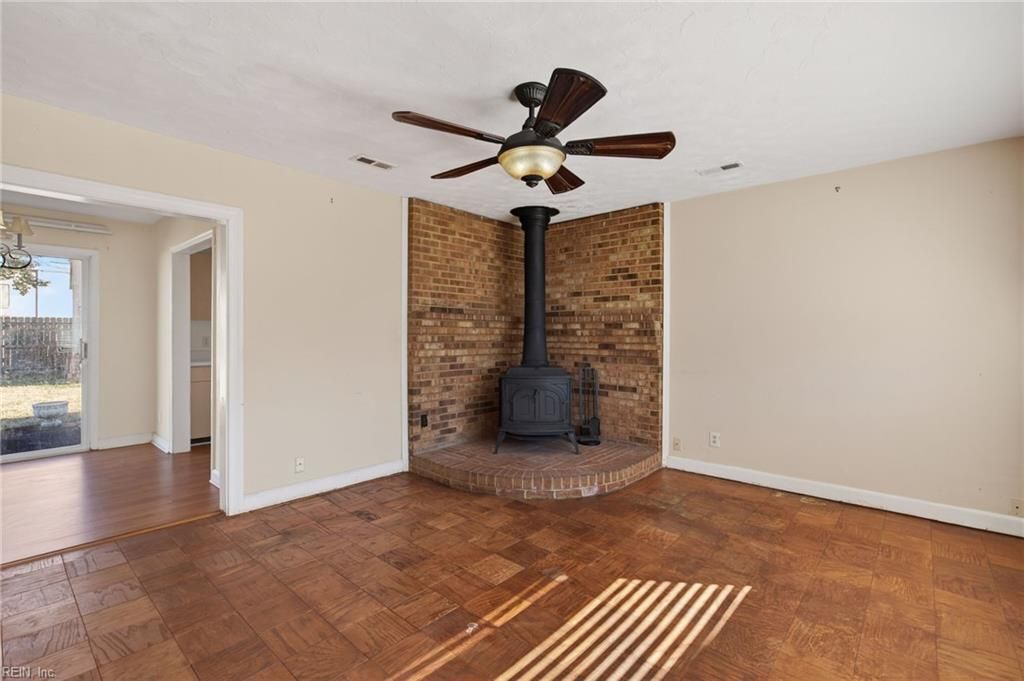 Photo of 1101 Fontana Avenue, Chesapeake, VA 23325 (MLS # 10617741)