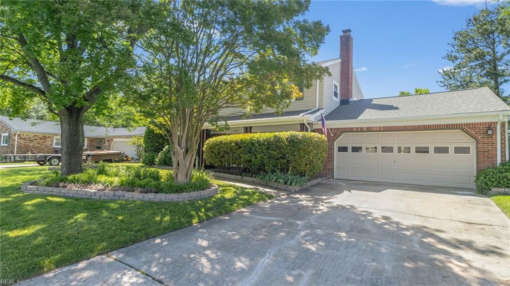 Photo of 3429 Poppy Crescent, Virginia Beach, VA 23453 (MLS # 10619164)