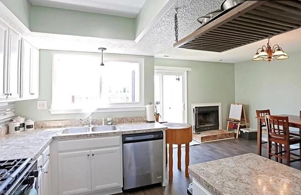 Photo of 789 Quesnel Drive, Virginia Beach, VA 23454 (MLS # 10629636)