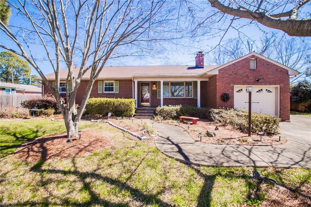 Photo of 4905 Curling Road, Virginia Beach, VA 23455 (MLS # 10616665)