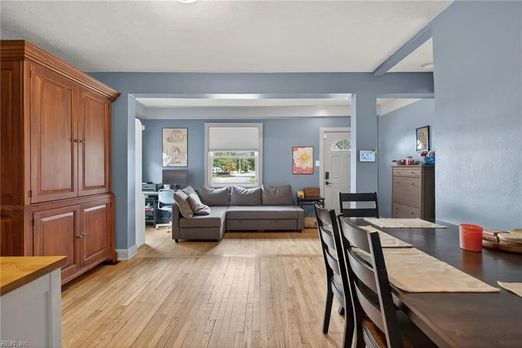 Newport News, Virginia 23601, United States, 3 Bedrooms Bedrooms, ,2 BathroomsBathrooms,Residential,Active,202130