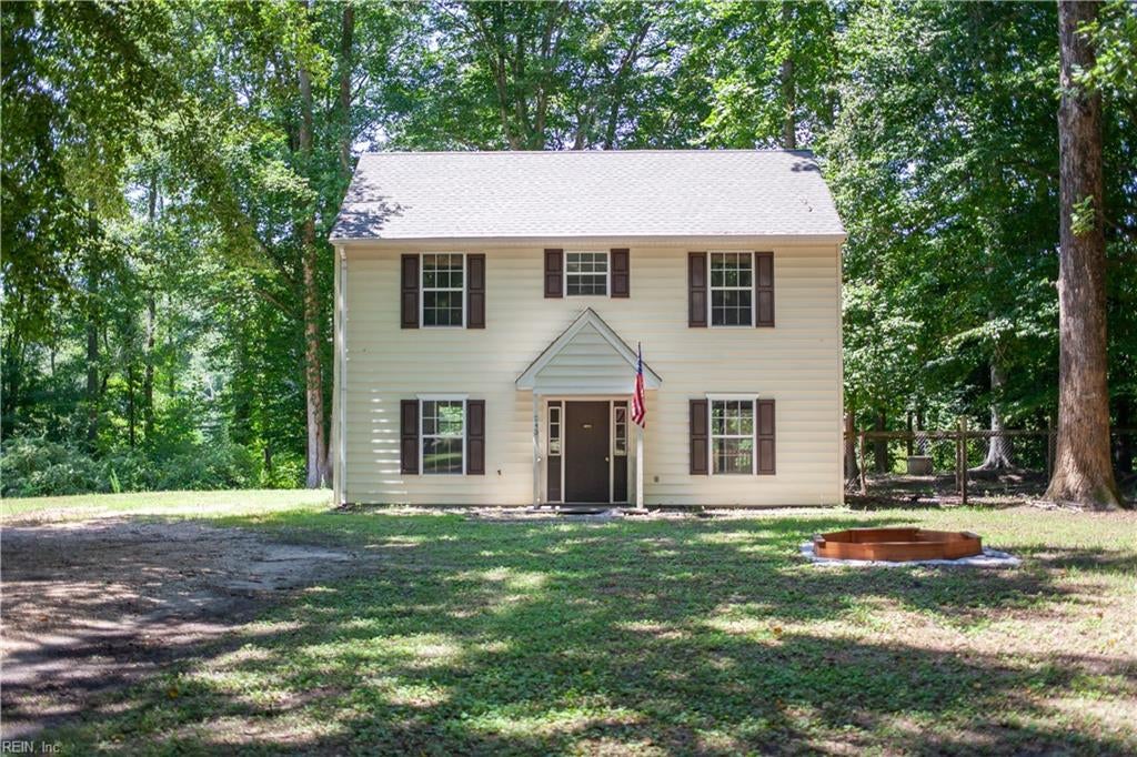 Photo of 243 Windsor Road, North, VA 23128 (MLS # 10646927)