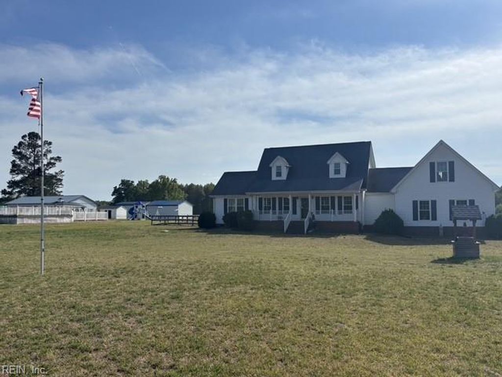 Photo of 27384 Colosse Road, Carrsville, VA 23315 (MLS # 10633586)