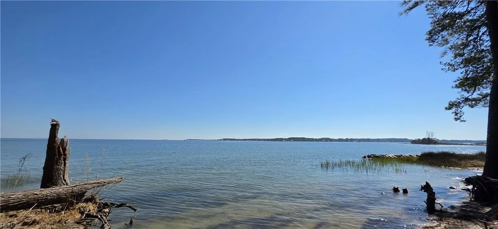 816 Ship Point Road