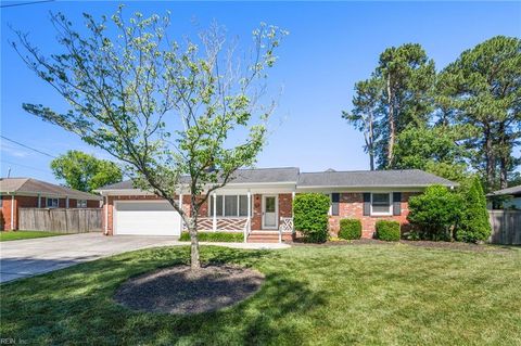 725 Lord Nelson DR Virginia Beach VA 23464