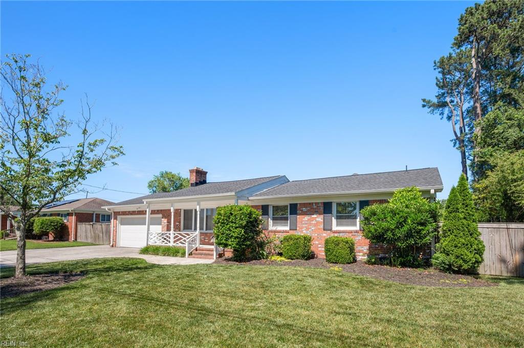 725 Lord Nelson DR