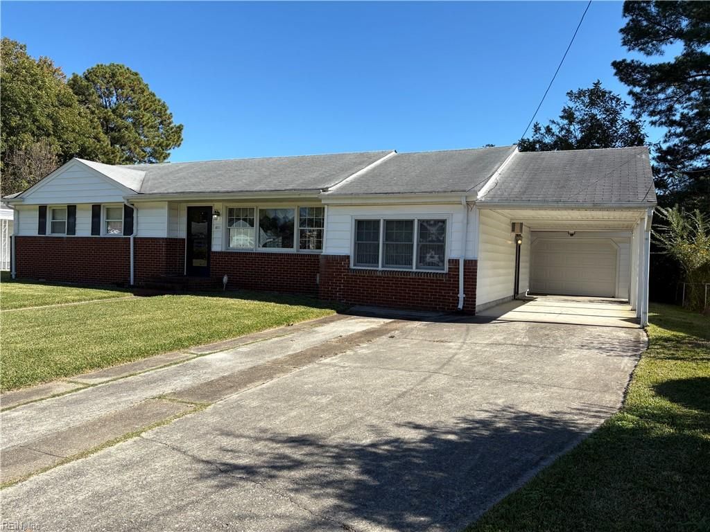 Photo of 611 Nottingham Road, Portsmouth, VA 23701 (MLS # 10608451)