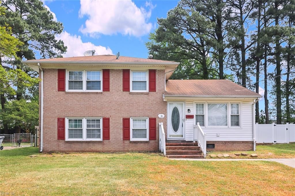 Photo of 18 Janet Drive, Hampton, VA 23666 (MLS # 10631515)