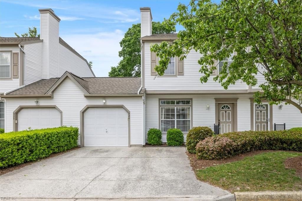 Photo of 924 Miner Drive #924, Virginia Beach, VA 23462 (MLS # 10631149)