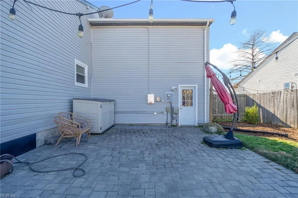 Chesapeake, Virginia 23323, United States, 4 Bedrooms Bedrooms, ,2 BathroomsBathrooms,Residential,Pending,20838