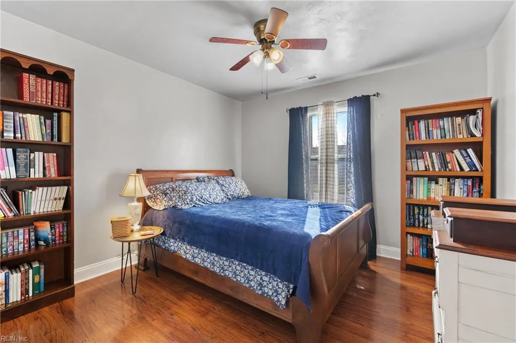 Chesapeake, Virginia 23323, United States, 4 Bedrooms Bedrooms, ,2 BathroomsBathrooms,Residential,Pending,20838