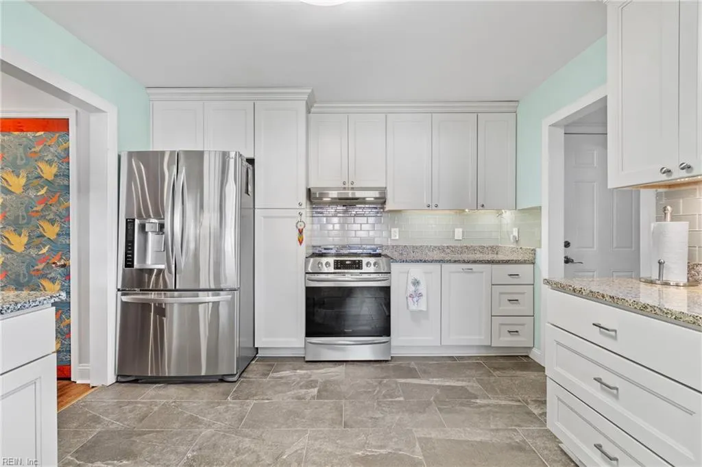 Chesapeake, Virginia 23323, United States, 4 Bedrooms Bedrooms, ,2 BathroomsBathrooms,Residential,Pending,20838