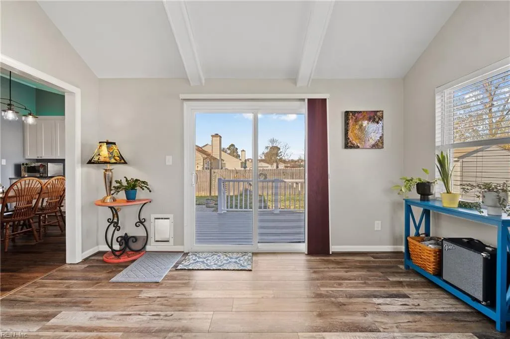 Chesapeake, Virginia 23323, United States, 4 Bedrooms Bedrooms, ,2 BathroomsBathrooms,Residential,Pending,20838