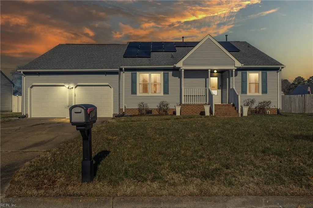 Chesapeake, Virginia 23323, United States, 4 Bedrooms Bedrooms, ,2 BathroomsBathrooms,Residential,Pending,20838