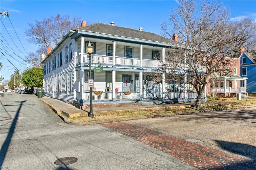 Smithfield, Virginia 23430, United States, 2 Bedrooms Bedrooms, ,1 BathroomBathrooms,Residential,Active,162480