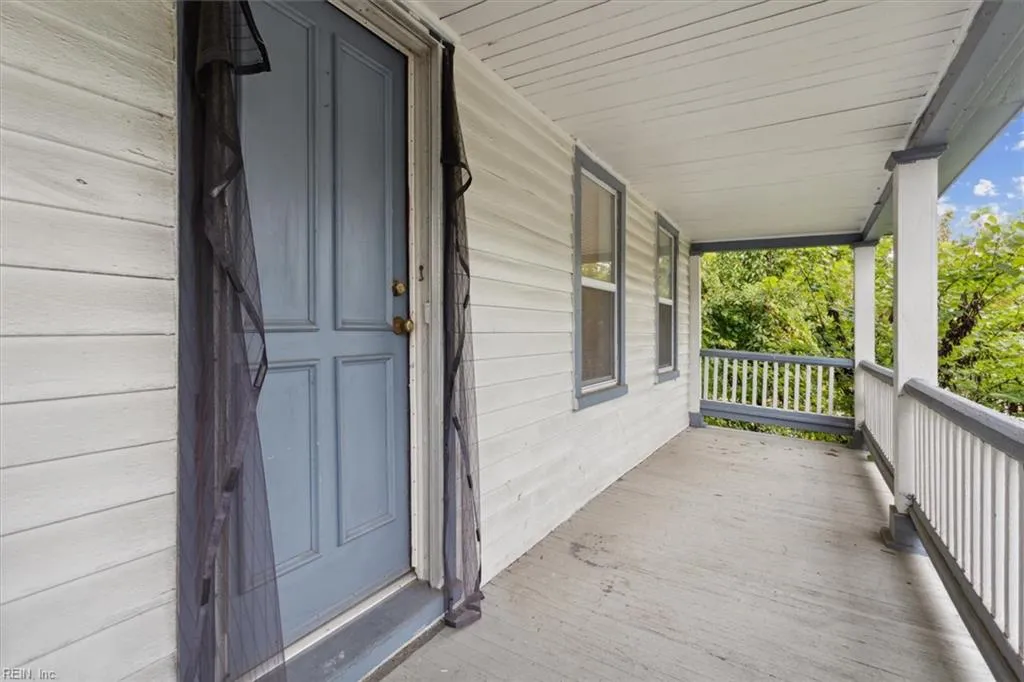 Smithfield, Virginia 23430, United States, 2 Bedrooms Bedrooms, ,1 BathroomBathrooms,Residential,Active,162480