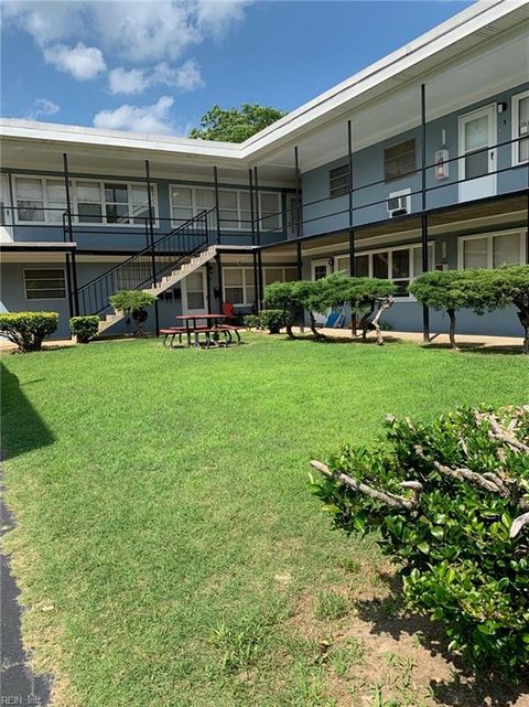 Photo of 1704 Kingston Avenue #6, Norfolk, VA 23503 (MLS # 10625741)