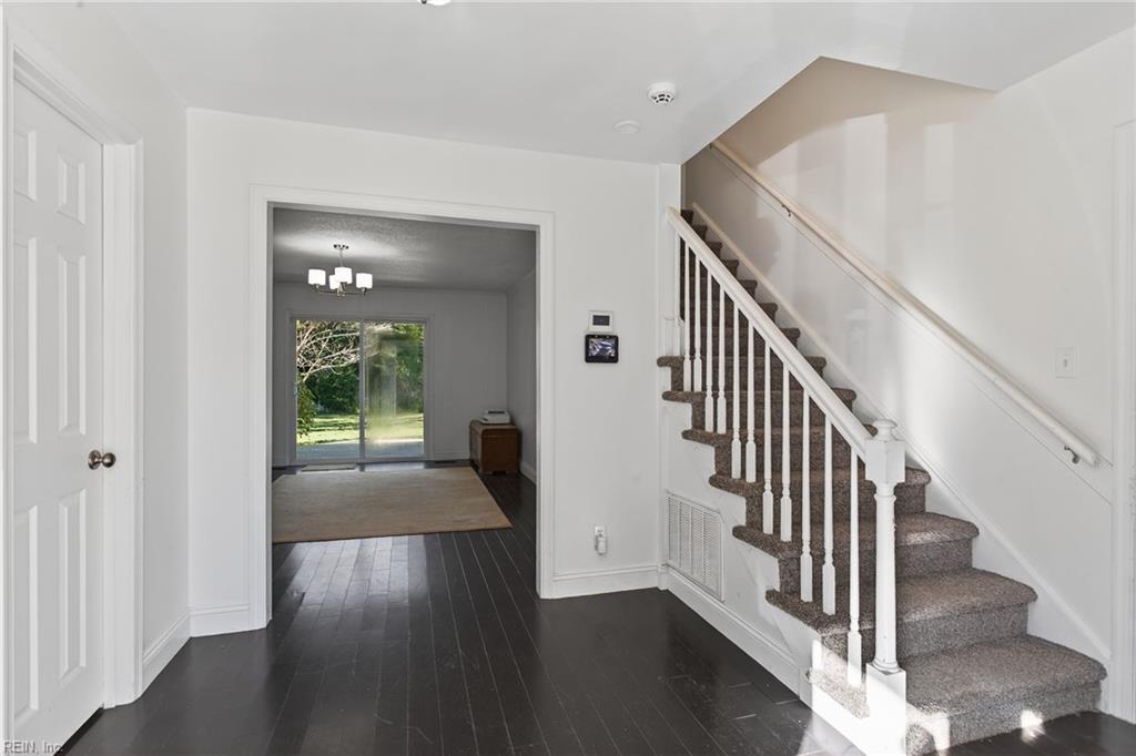 20 Pine Cone DR