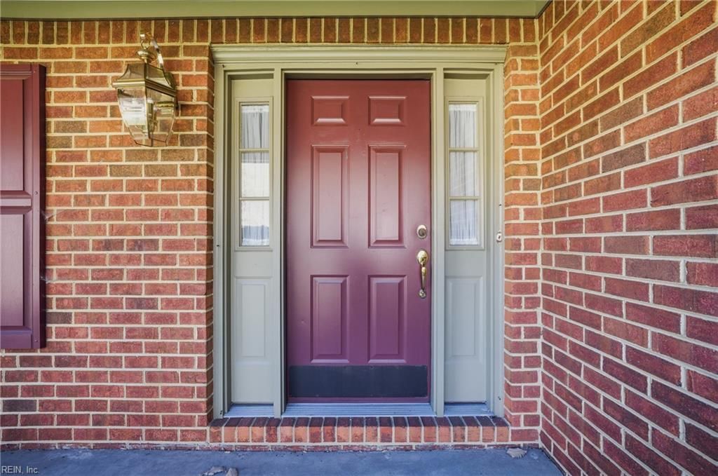 Photo of 613 Royal Grant Drive, Chesapeake, VA 23322 (MLS # 10626389)