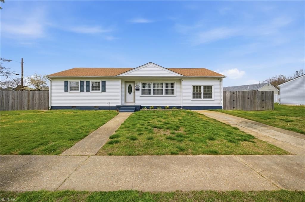 Photo of 8455 Capeview Avenue #Ave, Norfolk, VA 23503 (MLS # 10628446)