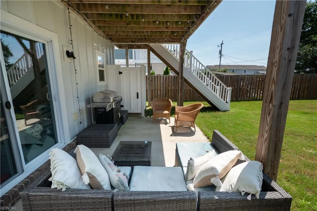 Virginia Beach, Virginia 23451, United States, 4 Bedrooms Bedrooms, ,4 BathroomsBathrooms,Residential,Active,178147