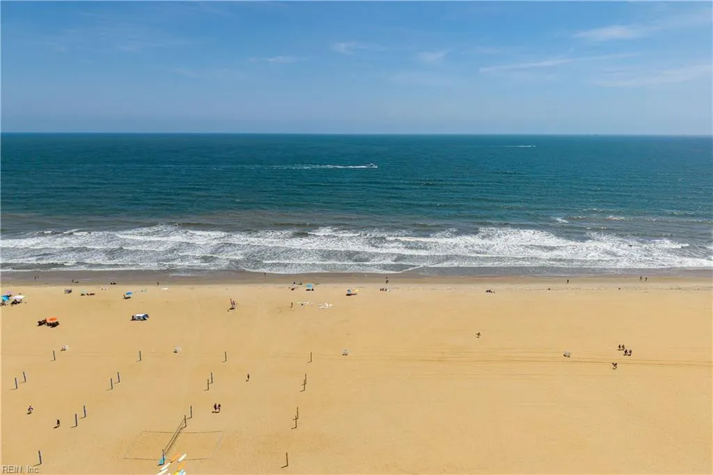 Virginia Beach, Virginia 23451, United States, 4 Bedrooms Bedrooms, ,4 BathroomsBathrooms,Residential,Active,178147