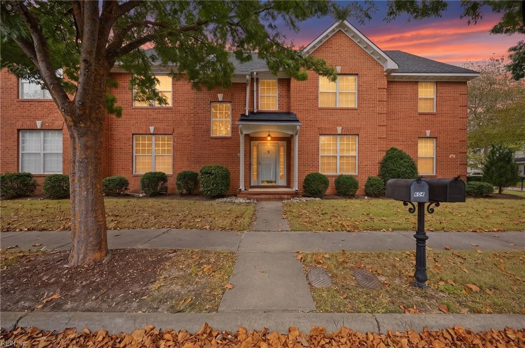 Photo of 604 Old Fields Arch, Chesapeake, VA 23320 (MLS # 10657776)
