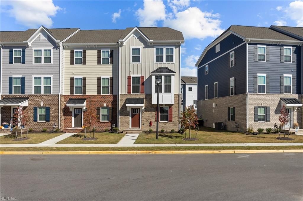 Photo of 1211R Worden Way, Suffolk, VA 23435 (MLS # 10613917)