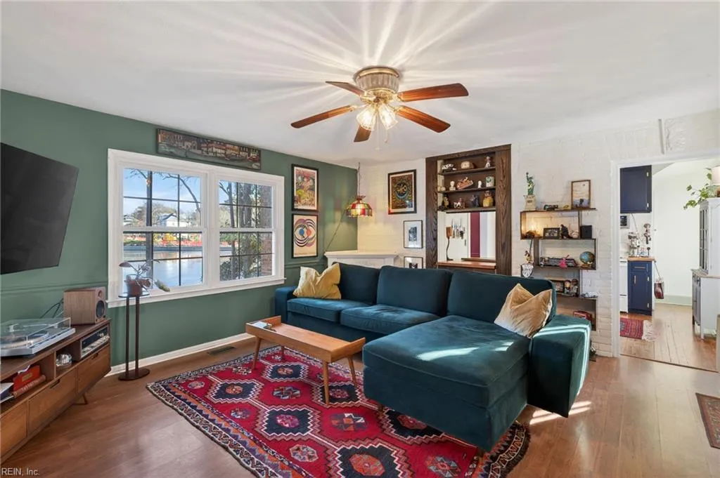 Norfolk, Virginia 23509, United States, 3 Bedrooms Bedrooms, ,2 BathroomsBathrooms,Residential,Active,256578