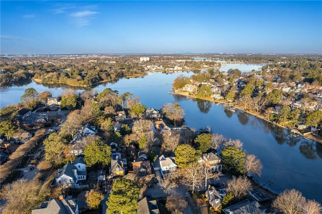 Norfolk, Virginia 23509, United States, 3 Bedrooms Bedrooms, ,2 BathroomsBathrooms,Residential,Active,256578