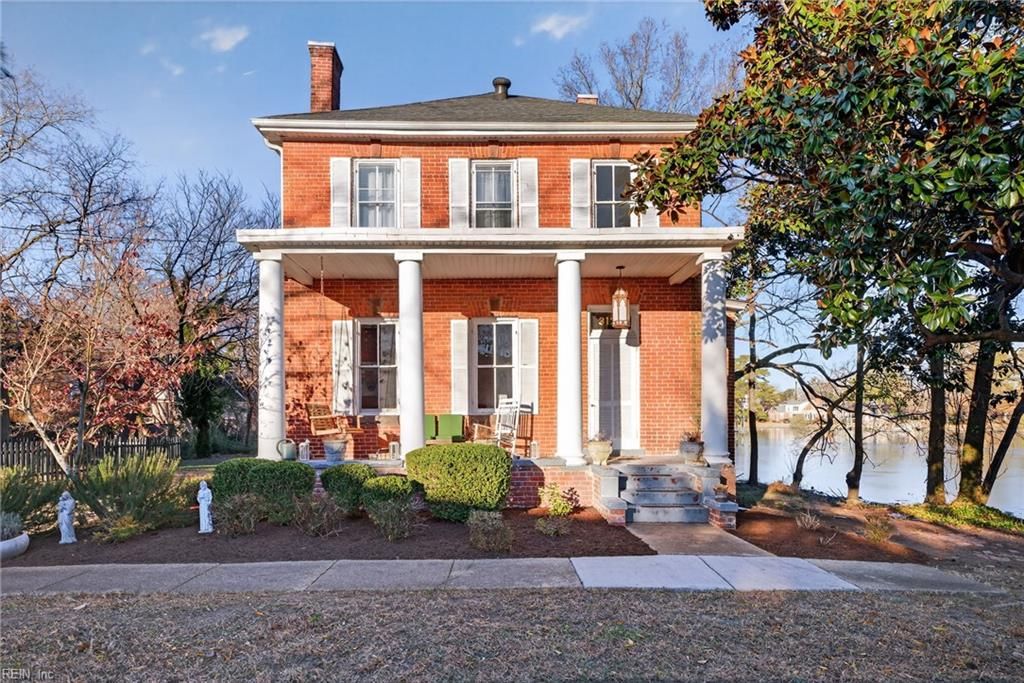 Photo of 3123 Saint Louis Avenue, Norfolk, VA 23509 (MLS # 10613029)