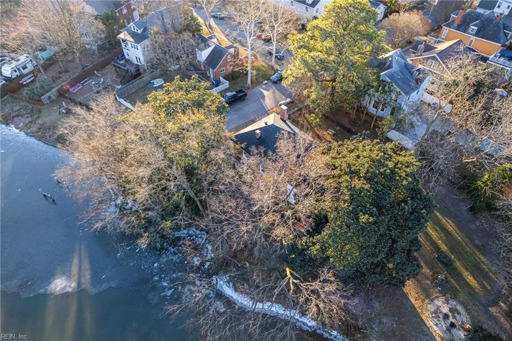 Norfolk, Virginia 23509, United States, 3 Bedrooms Bedrooms, ,2 BathroomsBathrooms,Residential,Active,256578