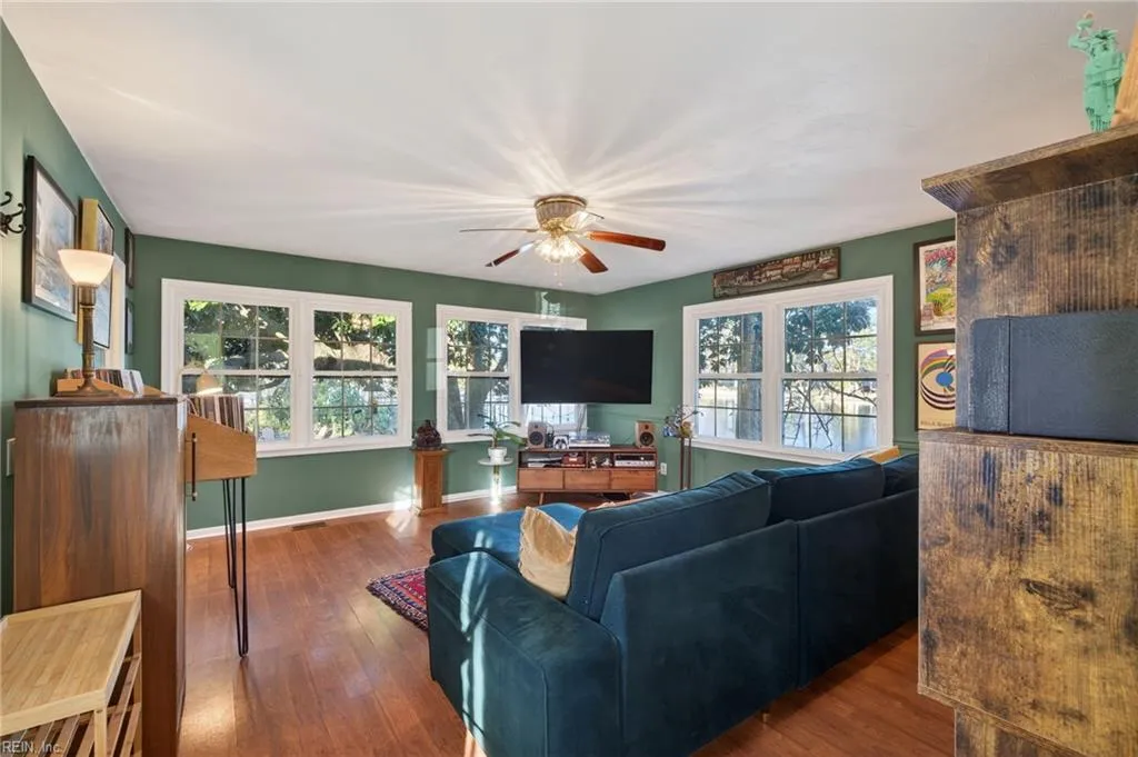 Norfolk, Virginia 23509, United States, 3 Bedrooms Bedrooms, ,2 BathroomsBathrooms,Residential,Active,256578