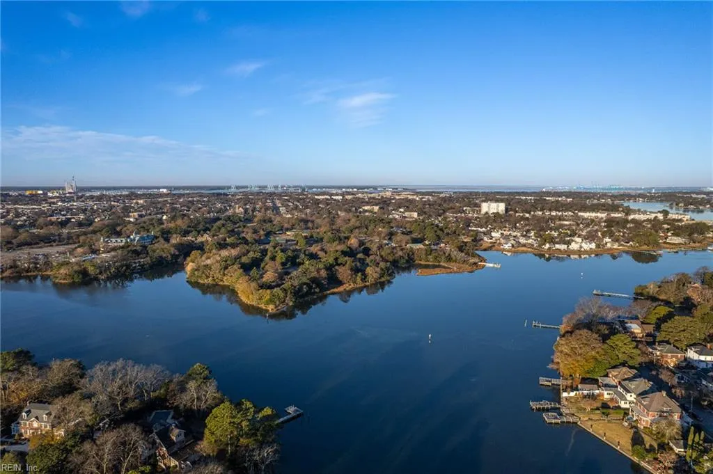 Norfolk, Virginia 23509, United States, 3 Bedrooms Bedrooms, ,2 BathroomsBathrooms,Residential,Active,256578