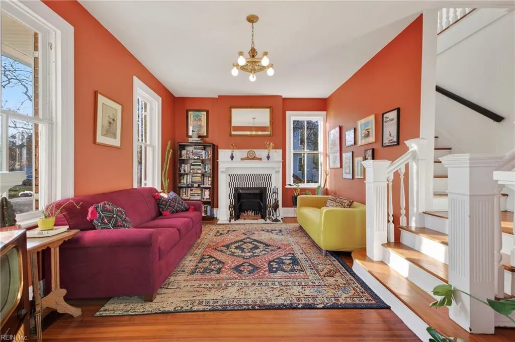 Norfolk, Virginia 23509, United States, 3 Bedrooms Bedrooms, ,2 BathroomsBathrooms,Residential,Active,256578