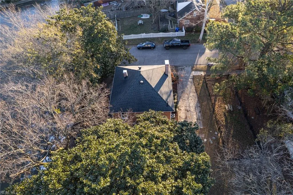 Norfolk, Virginia 23509, United States, 3 Bedrooms Bedrooms, ,2 BathroomsBathrooms,Residential,Active,256578