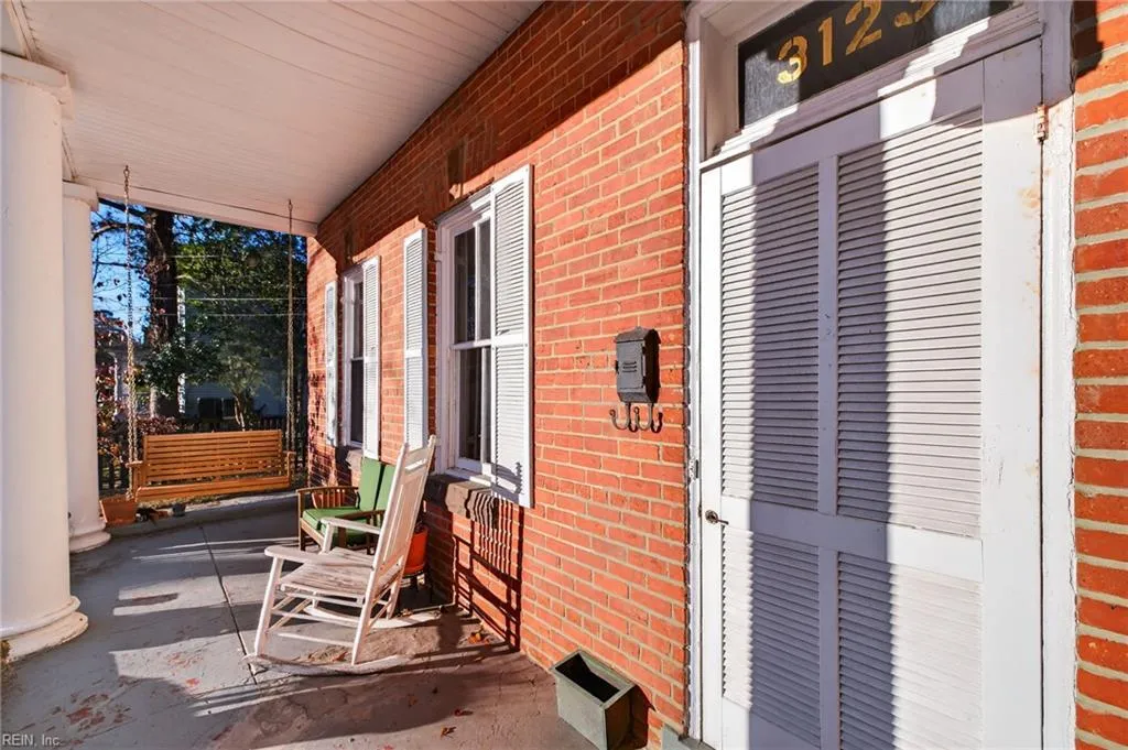 Norfolk, Virginia 23509, United States, 3 Bedrooms Bedrooms, ,2 BathroomsBathrooms,Residential,Active,256578