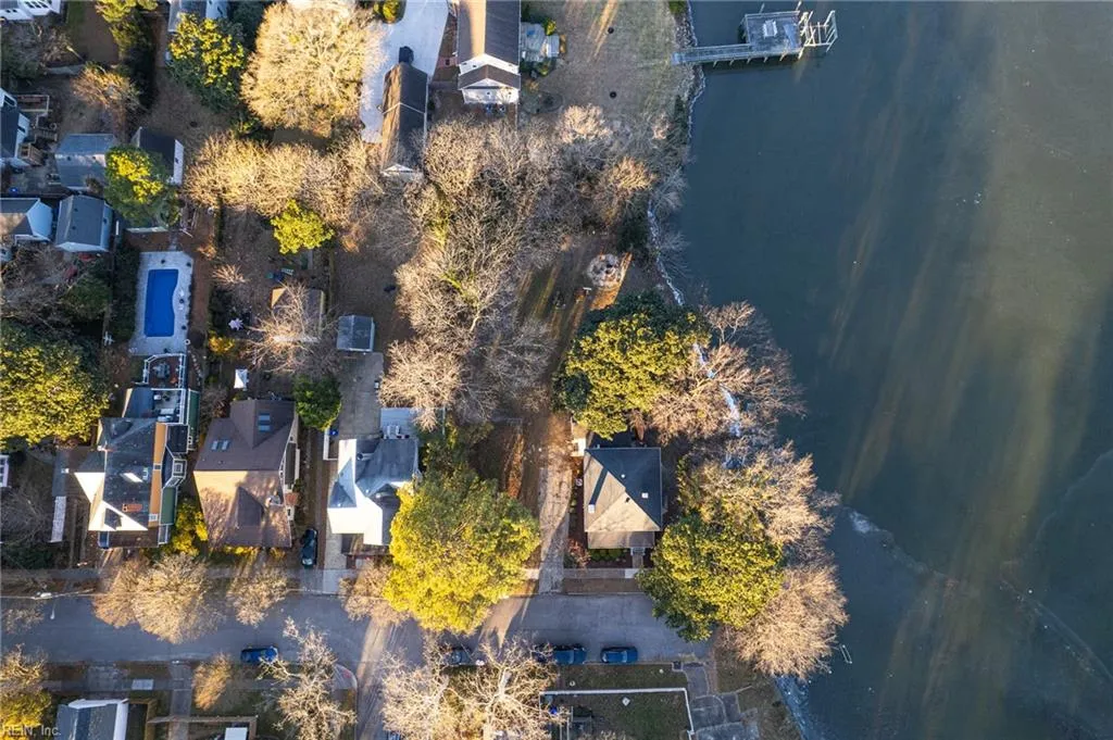 Norfolk, Virginia 23509, United States, 3 Bedrooms Bedrooms, ,2 BathroomsBathrooms,Residential,Active,256578