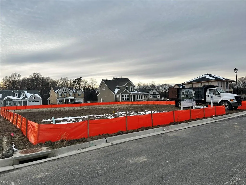 Suffolk, Virginia 23433, United States, 5 Bedrooms Bedrooms, ,5 BathroomsBathrooms,Residential,Active,78622