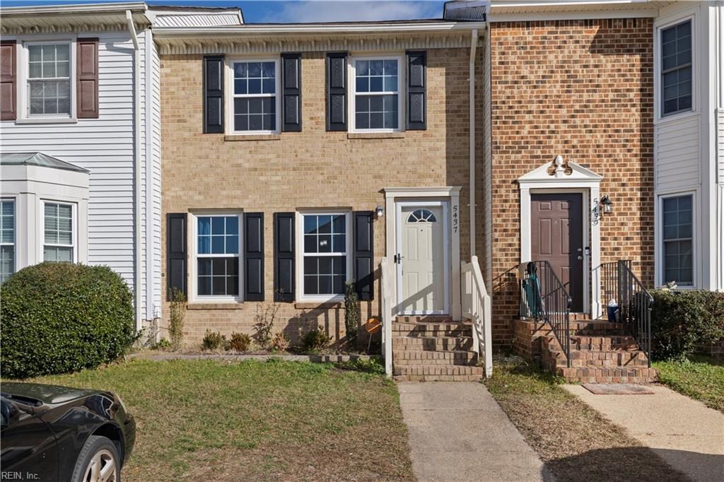 Photo of 5437 Scholarship Drive, Virginia Beach, VA 23462 (MLS # 10630186)