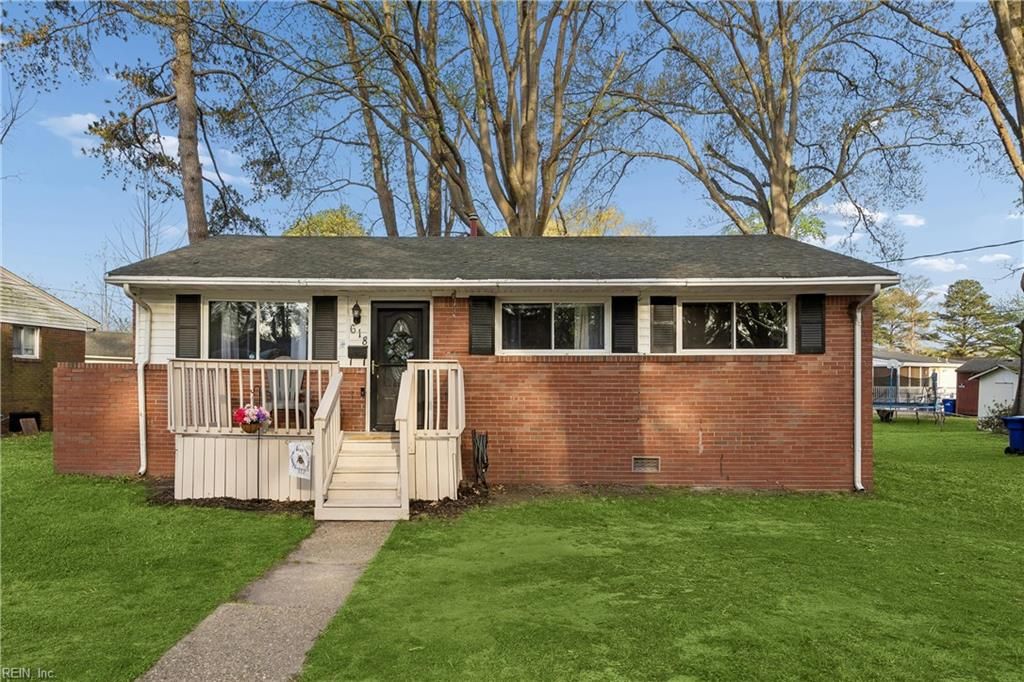 Photo of 618 McLean Street, Portsmouth, VA 23701 (MLS # 10627711)