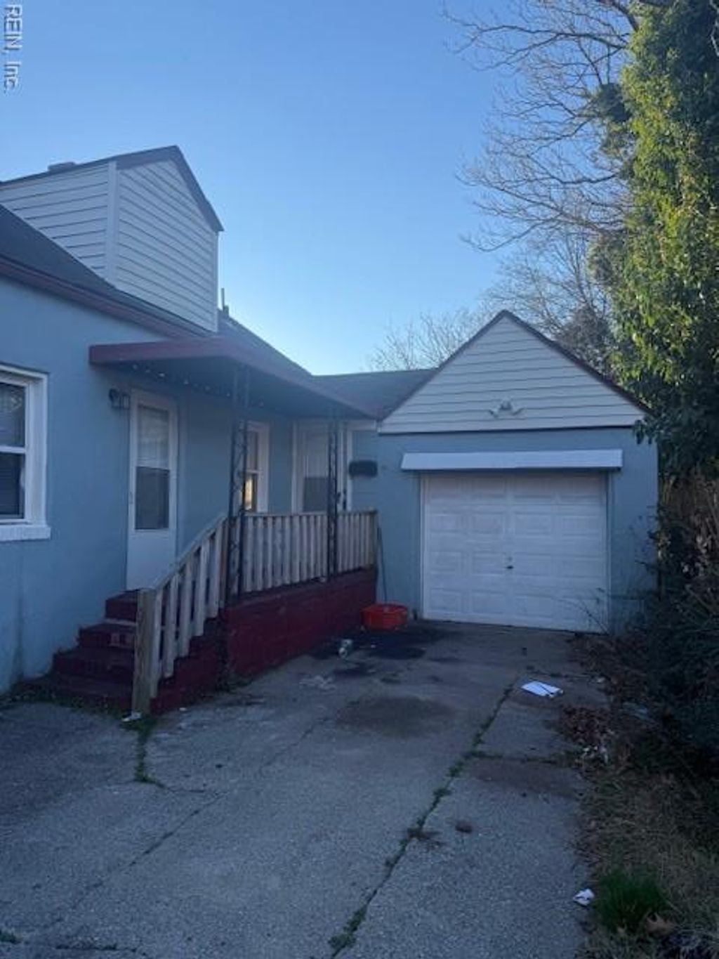 Photo of 2220 Camden Avenue, Portsmouth, VA 23704 (MLS # 10616812)