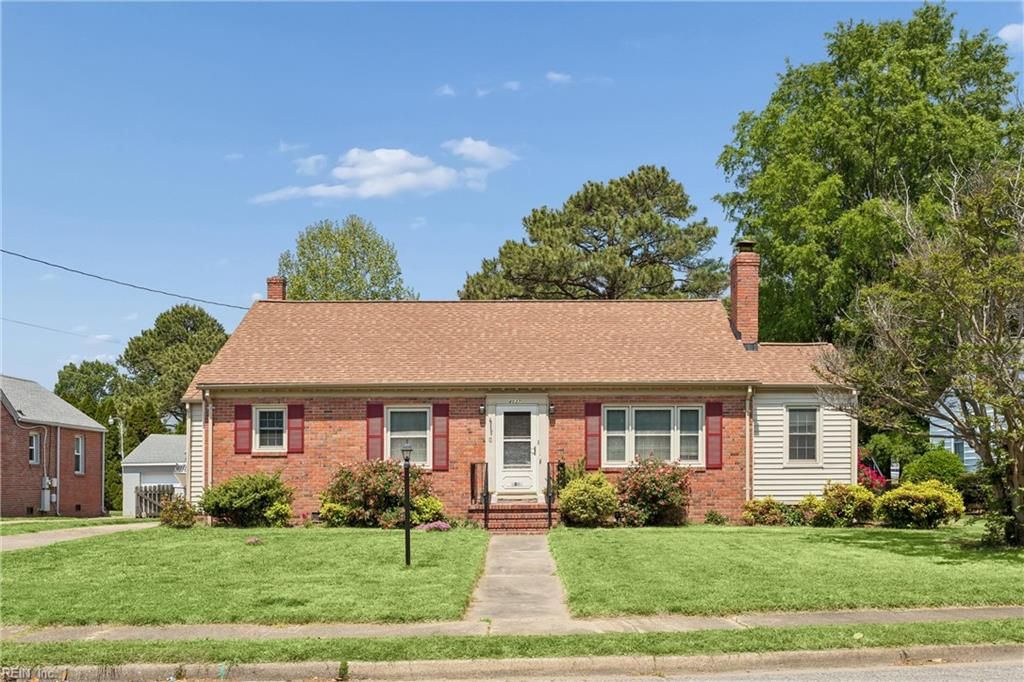 Photo of 4037 Catesby Jones Drive, Hampton, VA 23669 (MLS # 10631666)