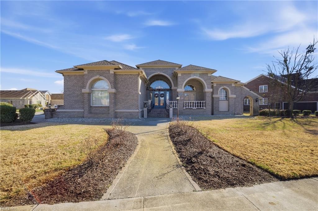 Photo of 1908 Lancing Crest Lane, Chesapeake, VA 23323 (MLS # 10616295)