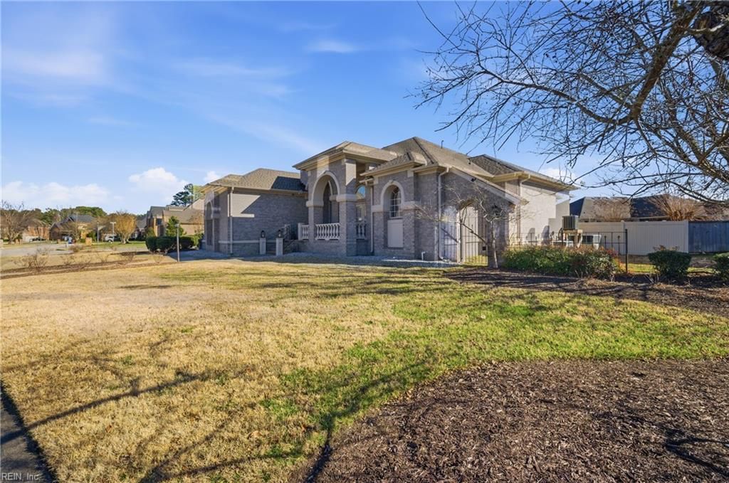 Photo of 1908 Lancing Crest Lane, Chesapeake, VA 23323 (MLS # 10616295)