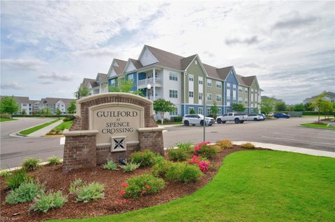 Photo of 1725 Dromolin Drive #208, Virginia Beach, VA 23456 (MLS # 10646032)