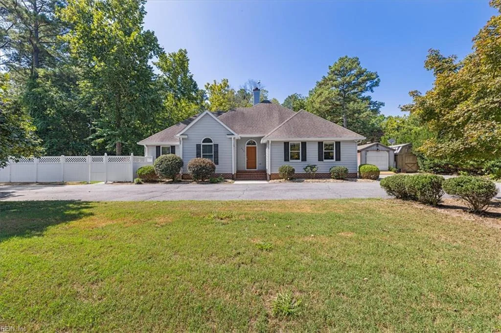 653 Kings Highway, Suffolk, VA, 23432