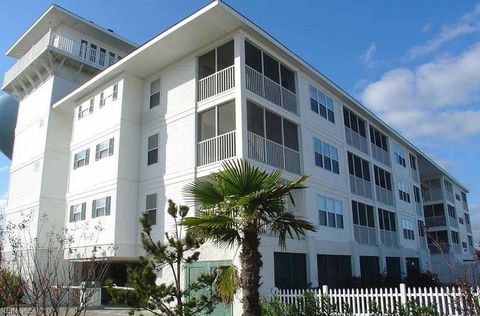 Photo of 320 Sandbridge Road #402, Virginia Beach, VA 23456 (MLS # 10625761)